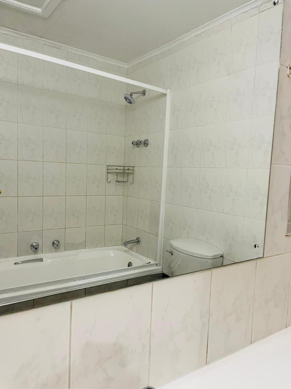 Pari Guest House Middelburg  Esterno foto