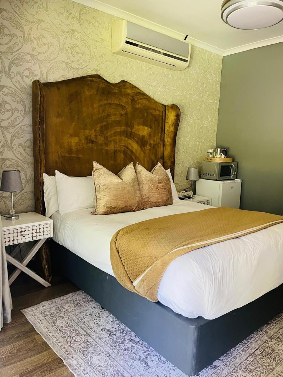 Pari Guest House Middelburg  Esterno foto